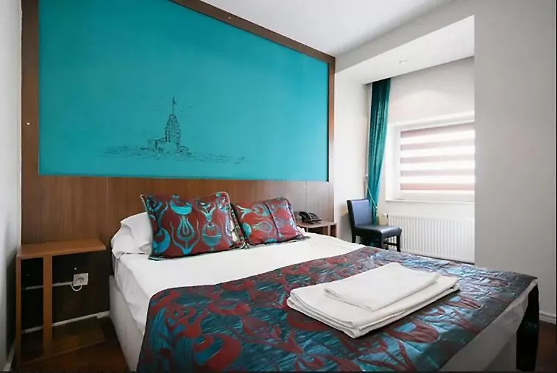 Pera City Suites Istanbulská provincie 3*,